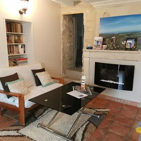Appartement Petit havre de tranquillité à Loudun Extérieur photo